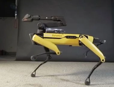 Έχει «ξεφύγει» η Boston Dynamics: Έβαλε ρομπότ να χορεύει